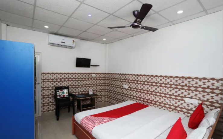 Barsha Resot Tajpur-Standard